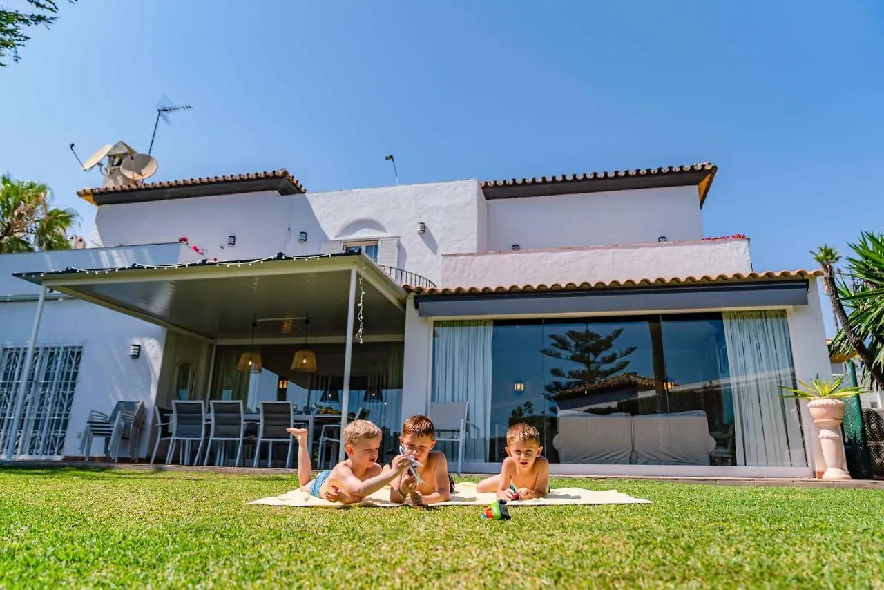 Lirios Village Marbella