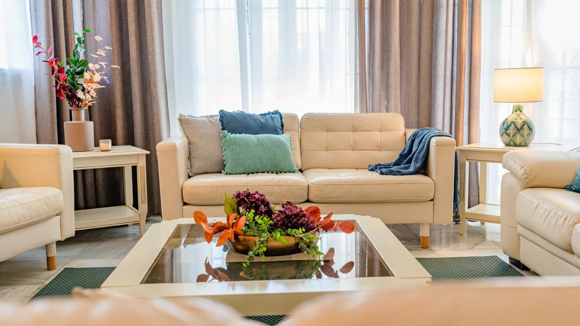 Villa Lirios Village Marbella