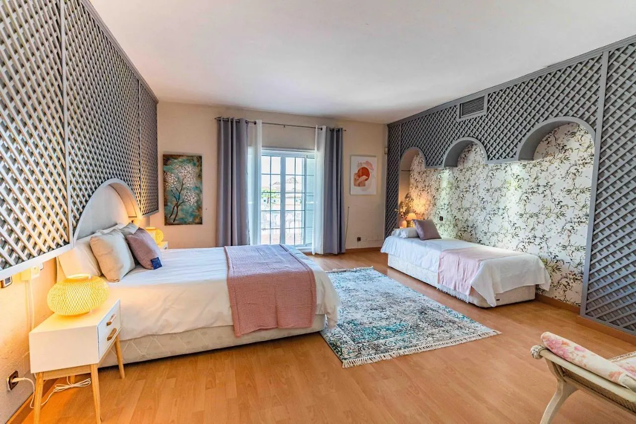 Lirios Village ماربيا 0*,  إسبانيا